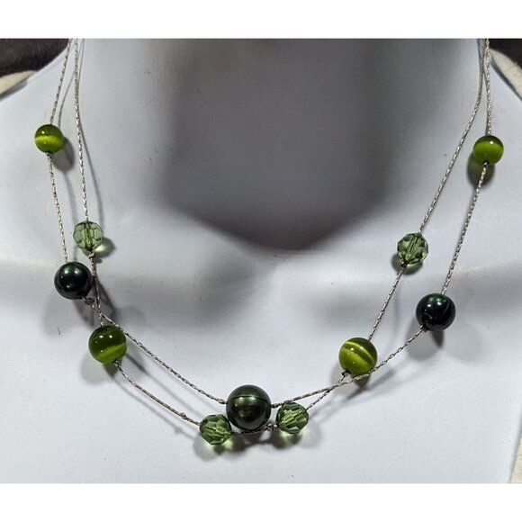 Whimsical Layered Green And Silver Tone Station Necklace - Picture 2 of 6